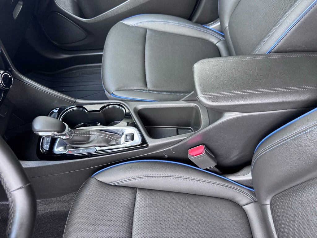 Used 2025 Buick Encore GX Sport Touring image 16