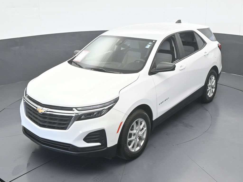 Used 2023 Chevrolet Equinox LS FWD image 45