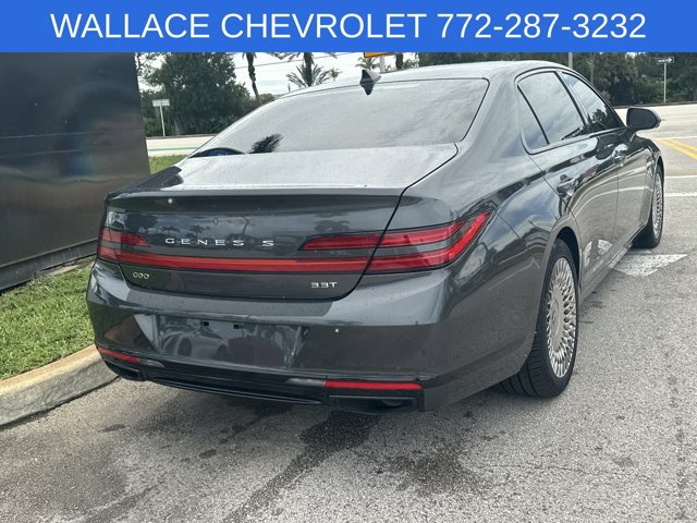 Used 2020 Genesis G90 3.3T Premium RWD image 6