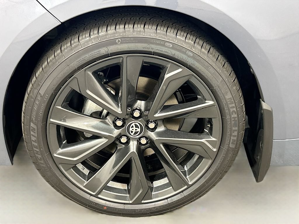 New 2025 Toyota Corolla SE FWD image 9