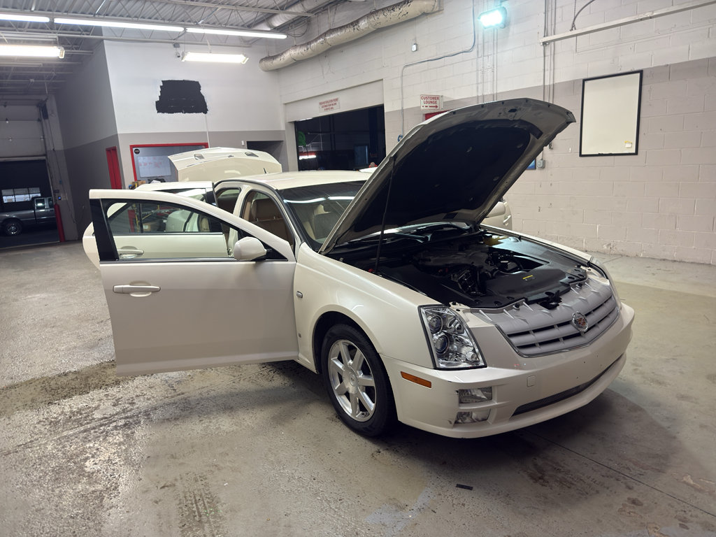 Used 2007 Cadillac STS w/ Preferred Equipment Group AWD/4WD image 9