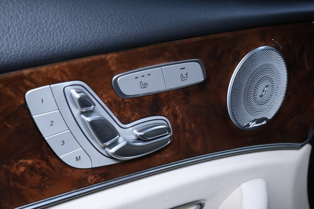 Used 2019 Mercedes-Benz E 300 4MATIC image 14
