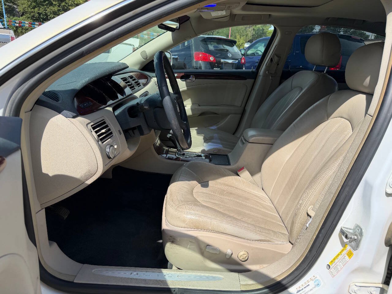 Used 2006 Buick Lucerne CXS w/ Driver Confidence Package FWD image 9