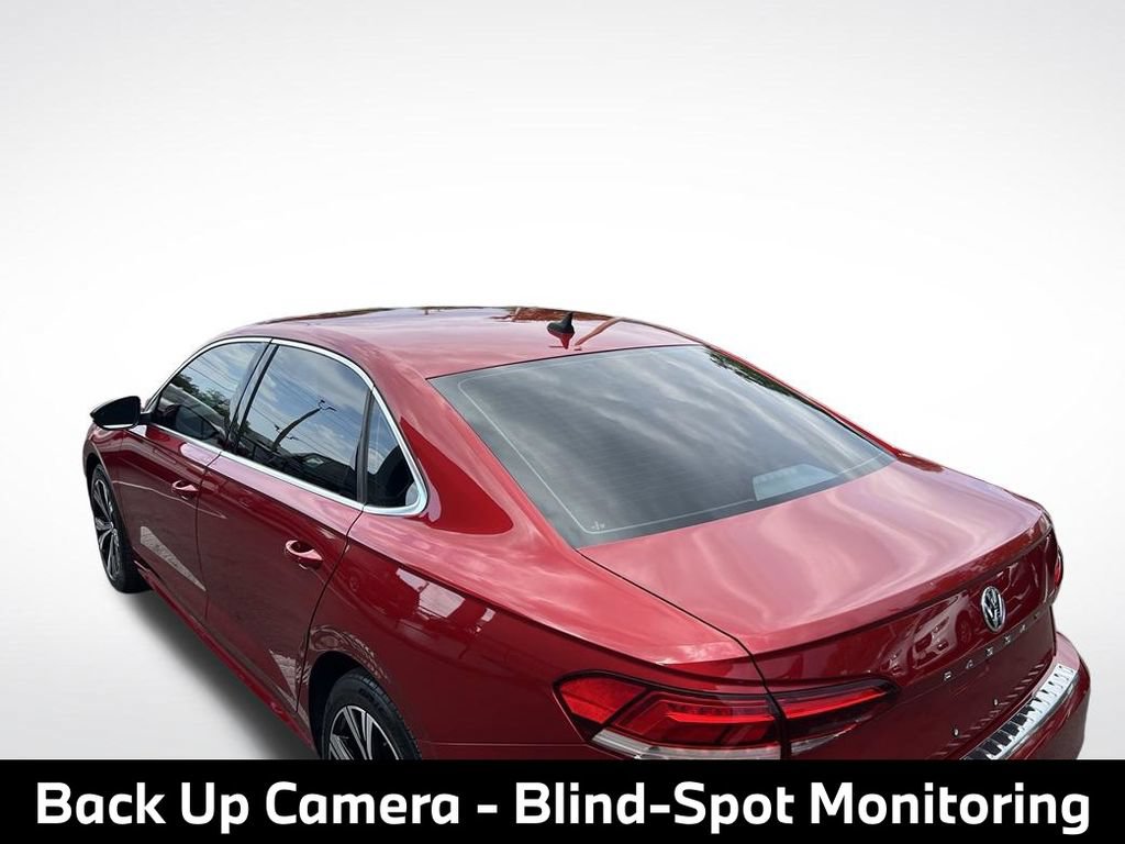 Used 2022 Volkswagen Passat 2.0T SE FWD image 9