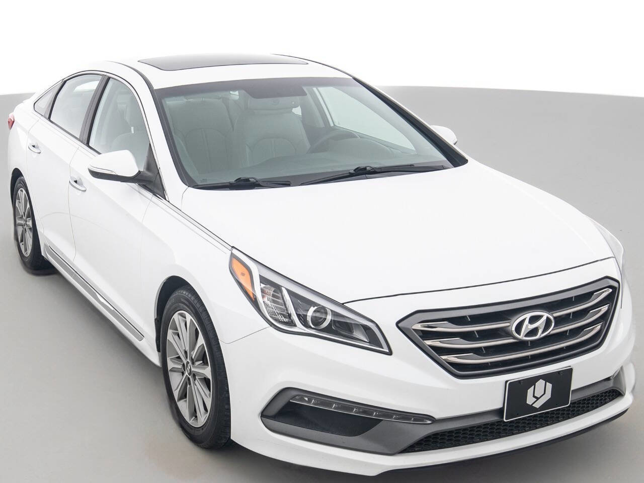 Used 2017 Hyundai Sonata Limited w/ Tech Package 03 FWD image 1