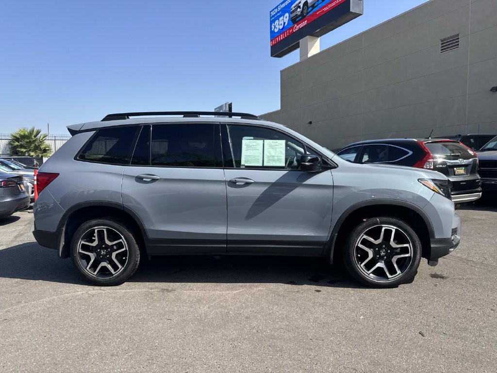 Used 2023 Honda Passport Elite image 2