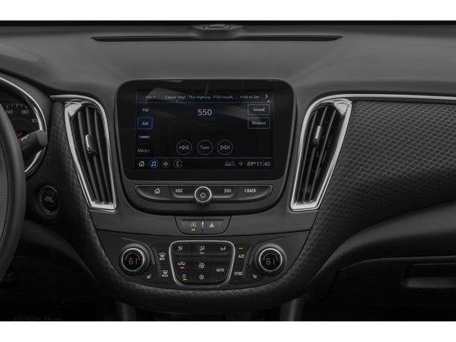 Used 2022 Chevrolet Malibu LT w/ Leather Package FWD image 8