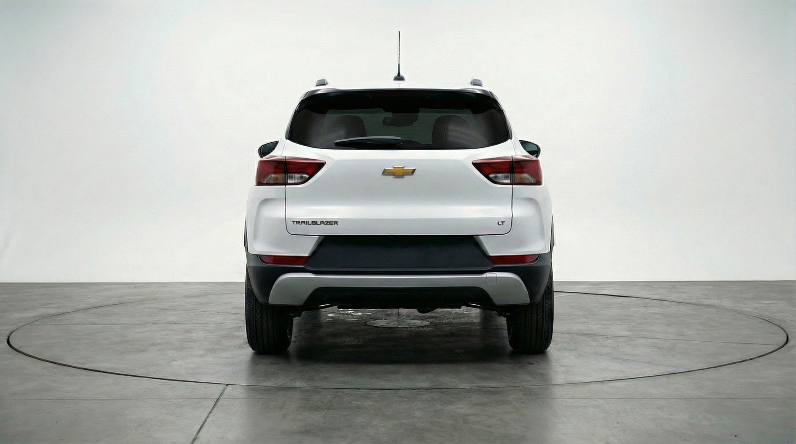 Used 2025 Chevrolet TrailBlazer LT AWD/4WD image 7