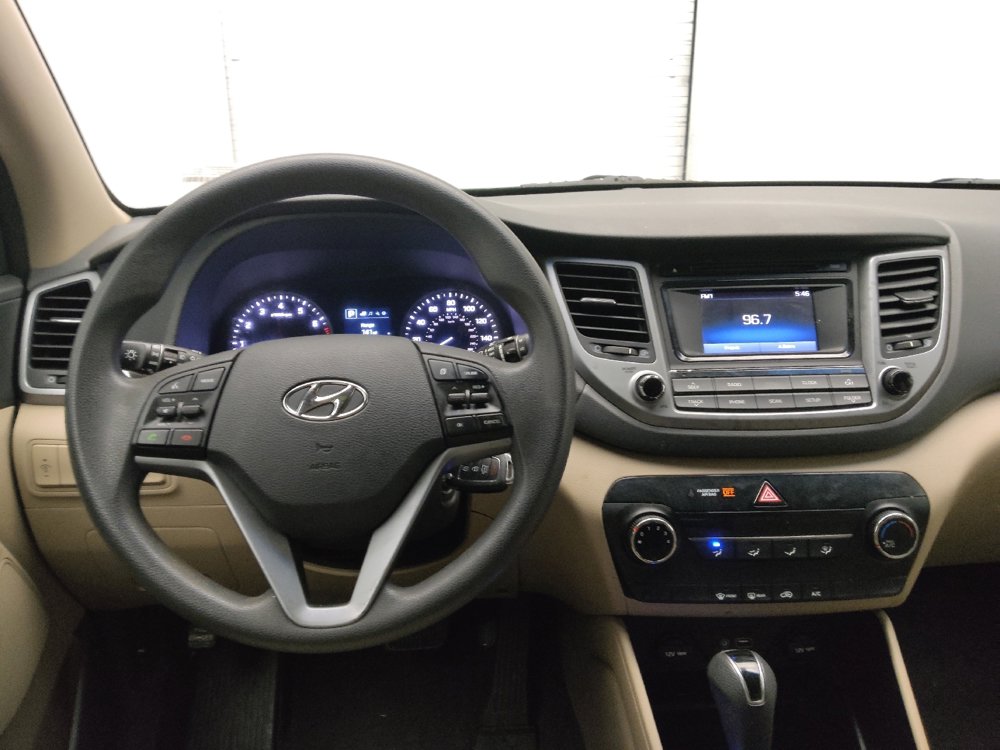 Used 2016 Hyundai Tucson SE w/ Option Group 02 FWD image 22