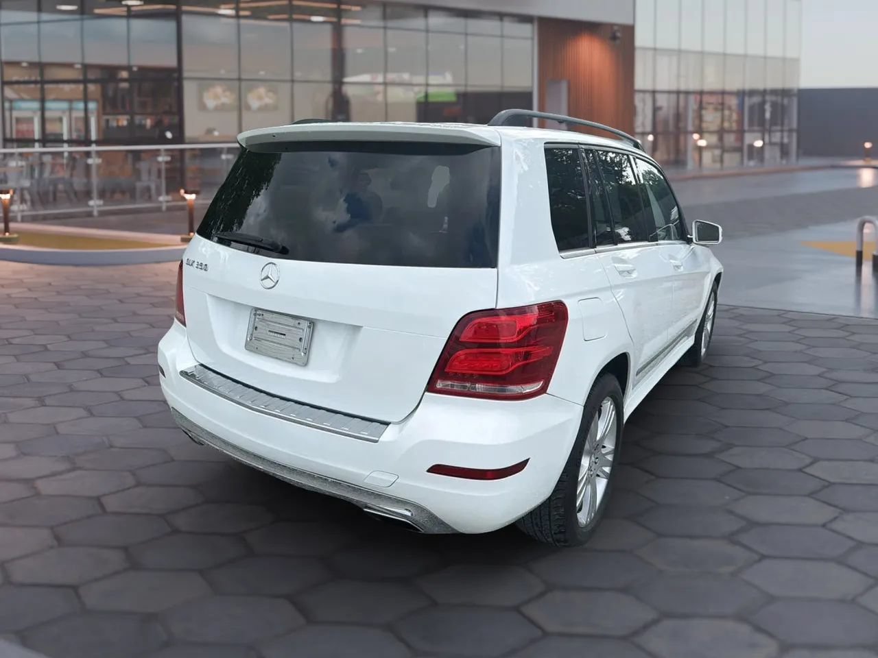 Used 2015 Mercedes-Benz GLK 350 2WD image 12