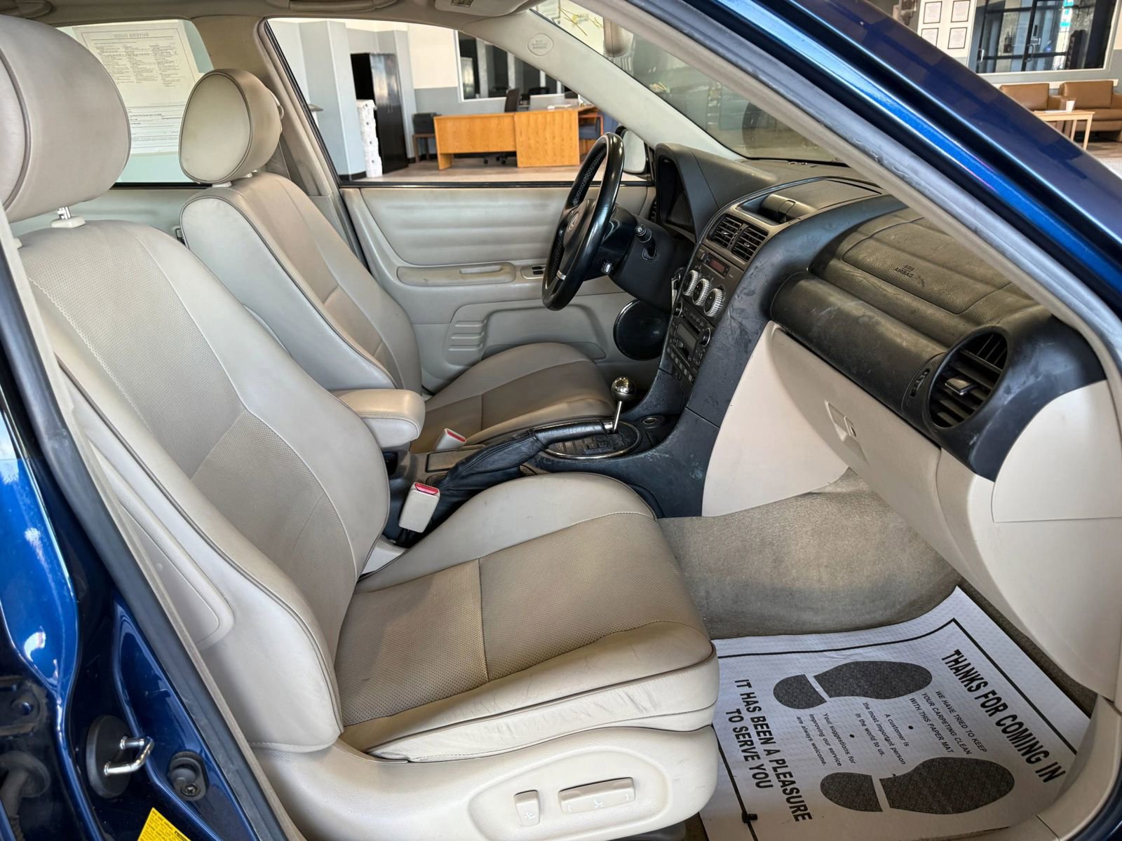 Used 2005 Lexus IS 300 RWD image 11