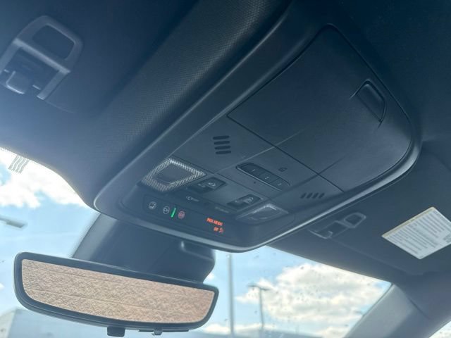 Used 2023 Cadillac XT4 Sport AWD/4WD image 20