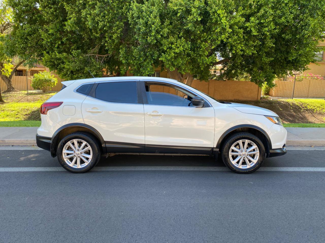 Used 2018 Nissan Rogue Sport AWD image 6