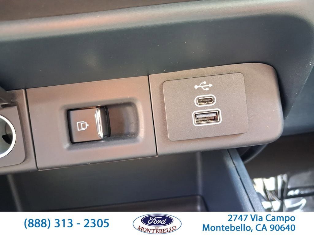 Used 2026 Ford Maverick Lariat w/ Black Appearance Package AWD/4WD image 33