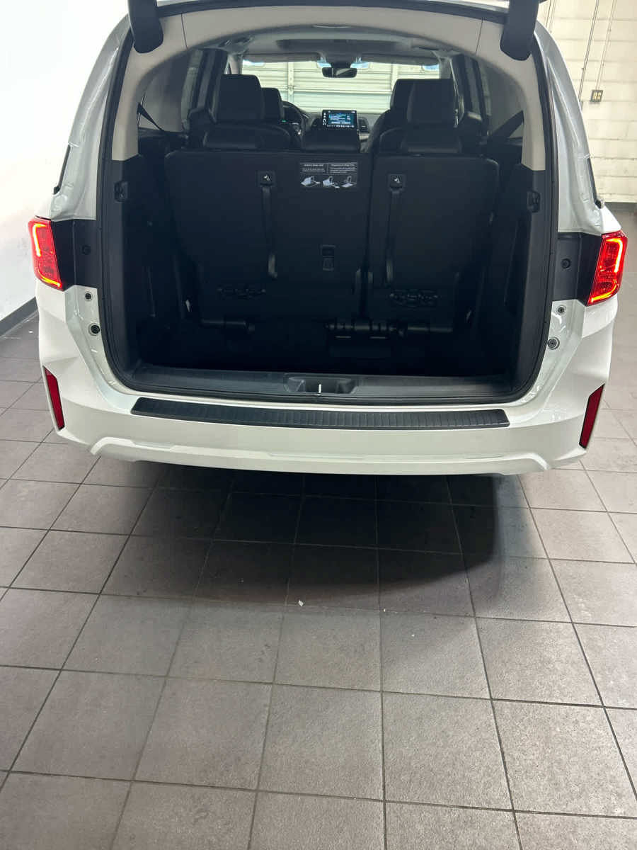 New 2027 Honda Odyssey EX-L image 12