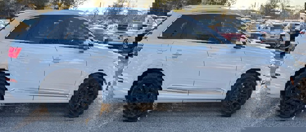 Used 2017 Audi Q7 2.0T Premium Plus w/ Premium Plus Package image 9