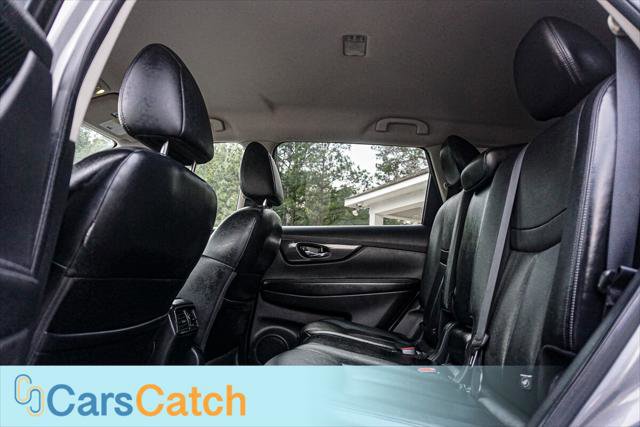 Used 2017 Nissan Rogue SL image 19