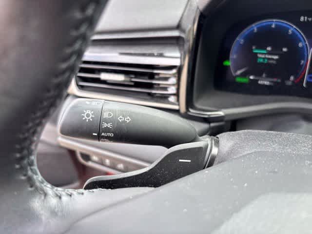 Used 2025 Toyota Camry XSE w/ Premium Package FWD image 15