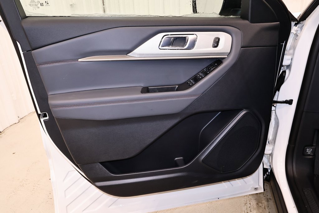 New 2026 Ford Explorer Active image 10