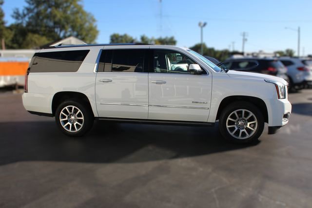 Used 2020 GMC Yukon XL Denali w/ Open Road Package image 10