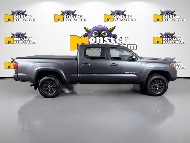 Used 2020 Toyota Tacoma TRD Sport AWD/4WD image 4