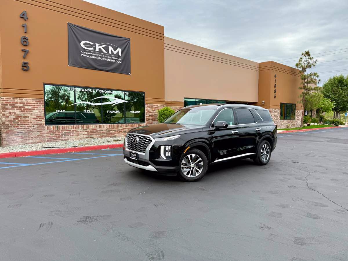 Used 2020 Hyundai Palisade SEL FWD image 2