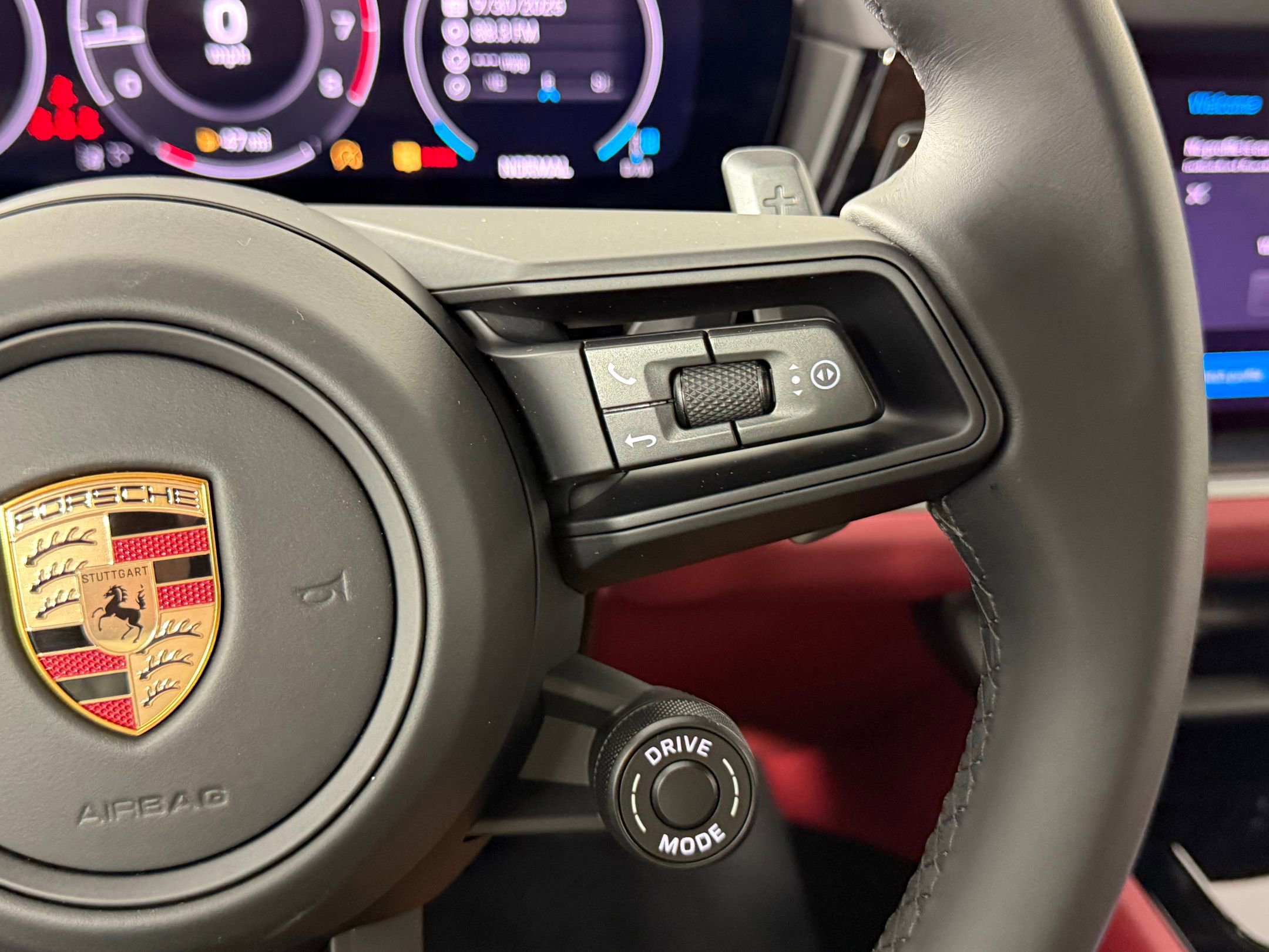 New 2026 Porsche Cayenne Coupe image 27