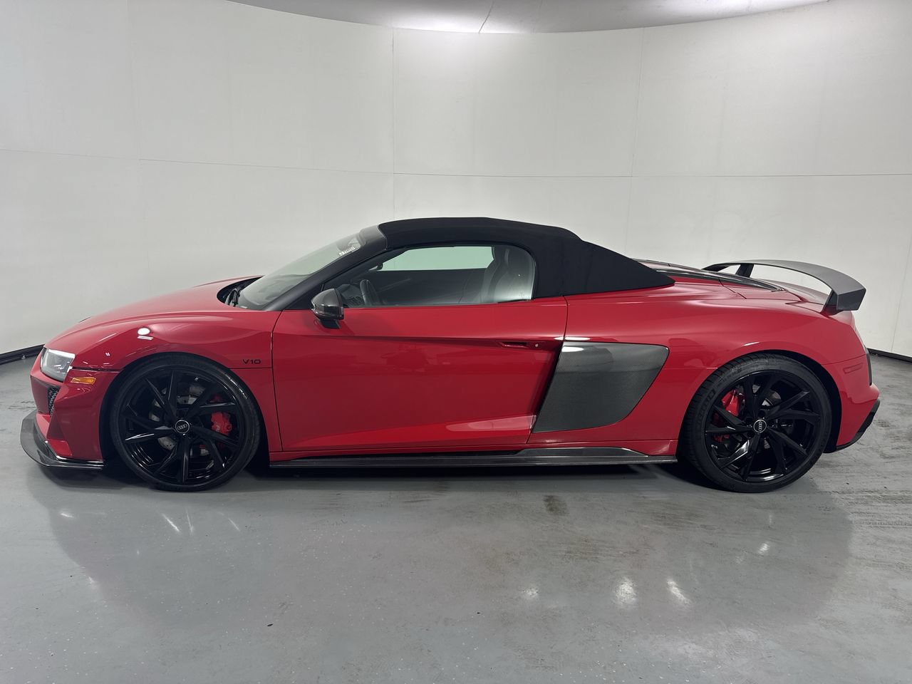 Used 2023 Audi R8 V10 performance w/ Carbon Exterior Package RWD video 2