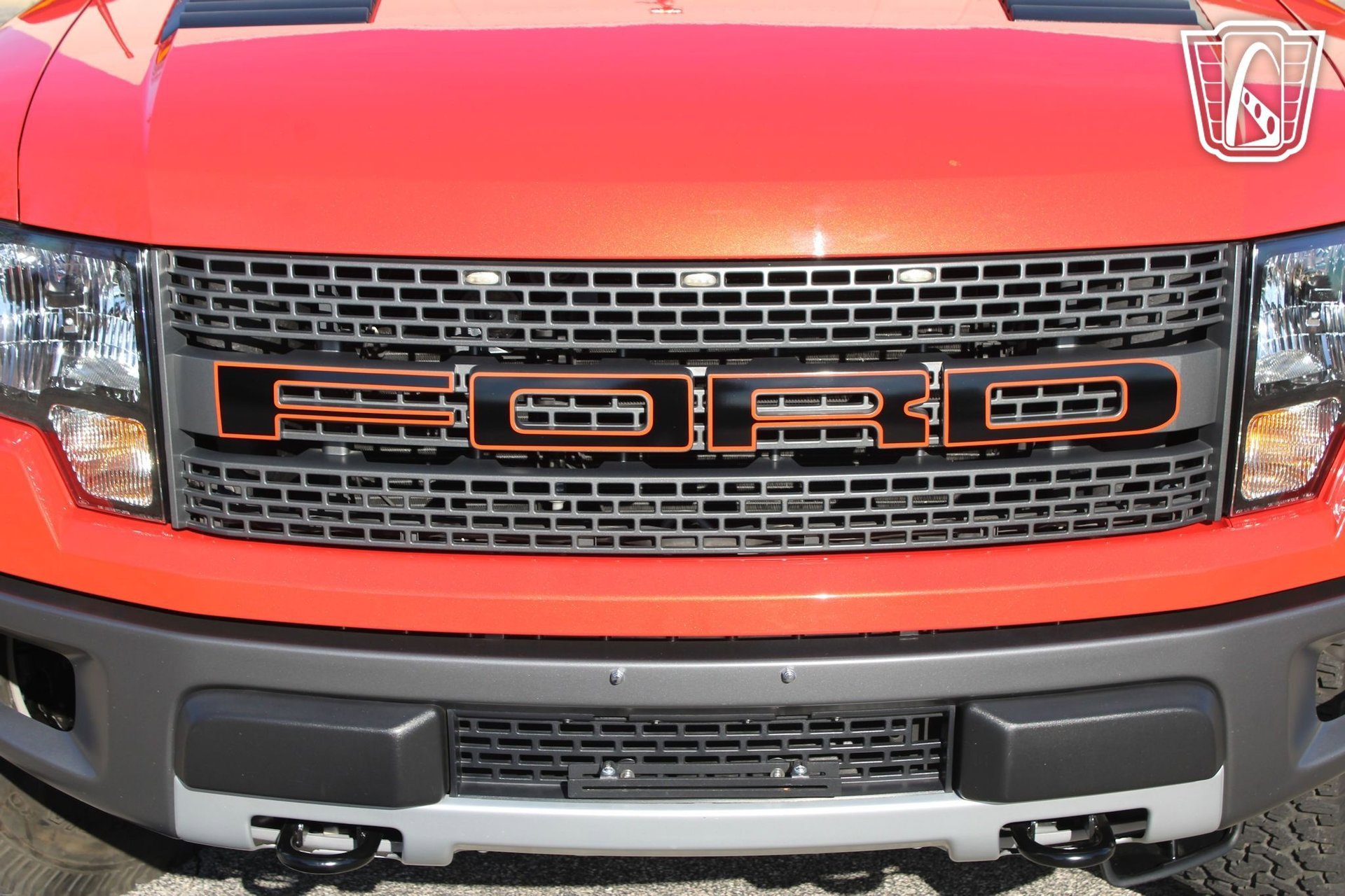 Used 2010 Ford F150 Raptor image 26
