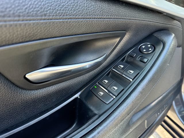 Used 2013 BMW 535i xDrive Sedan AWD/4WD image 24