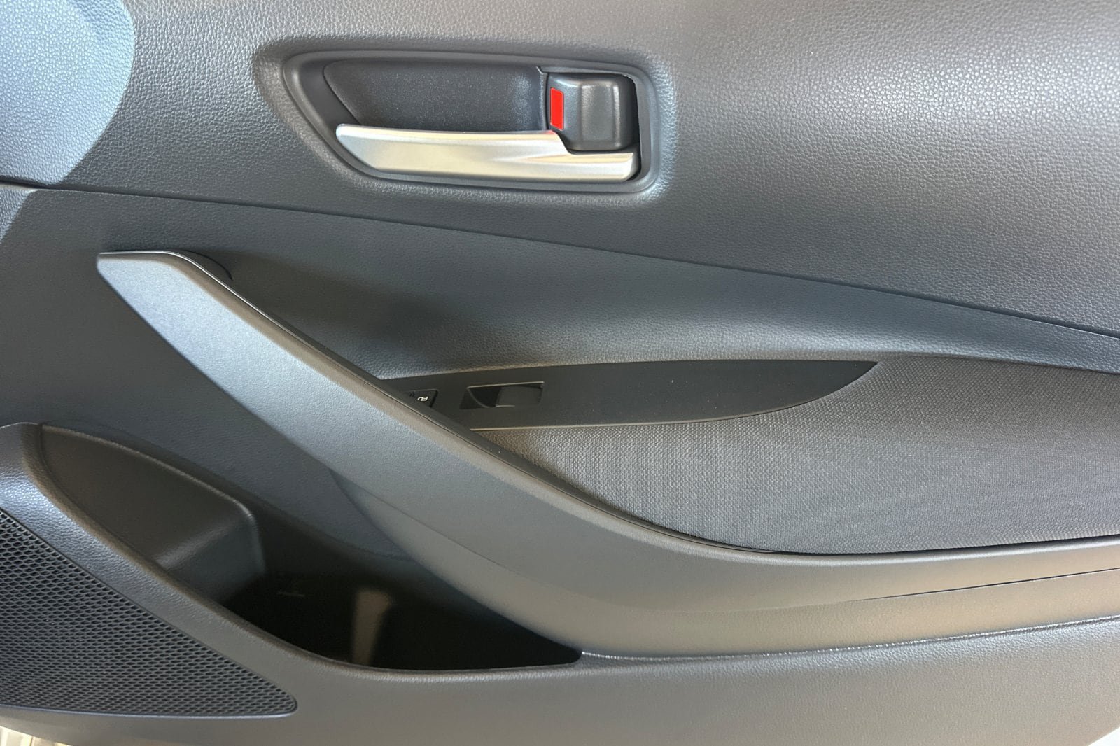New 2027 Toyota Corolla SE FWD image 19