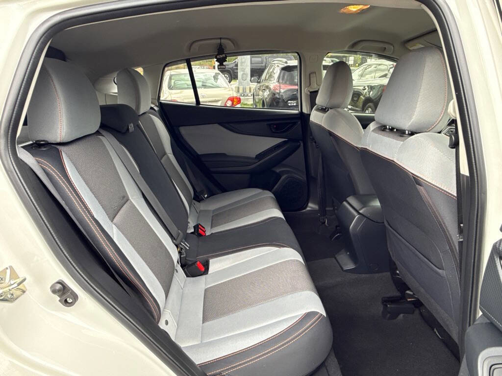 Used 2019 Subaru Crosstrek 2.0i Premium image 11
