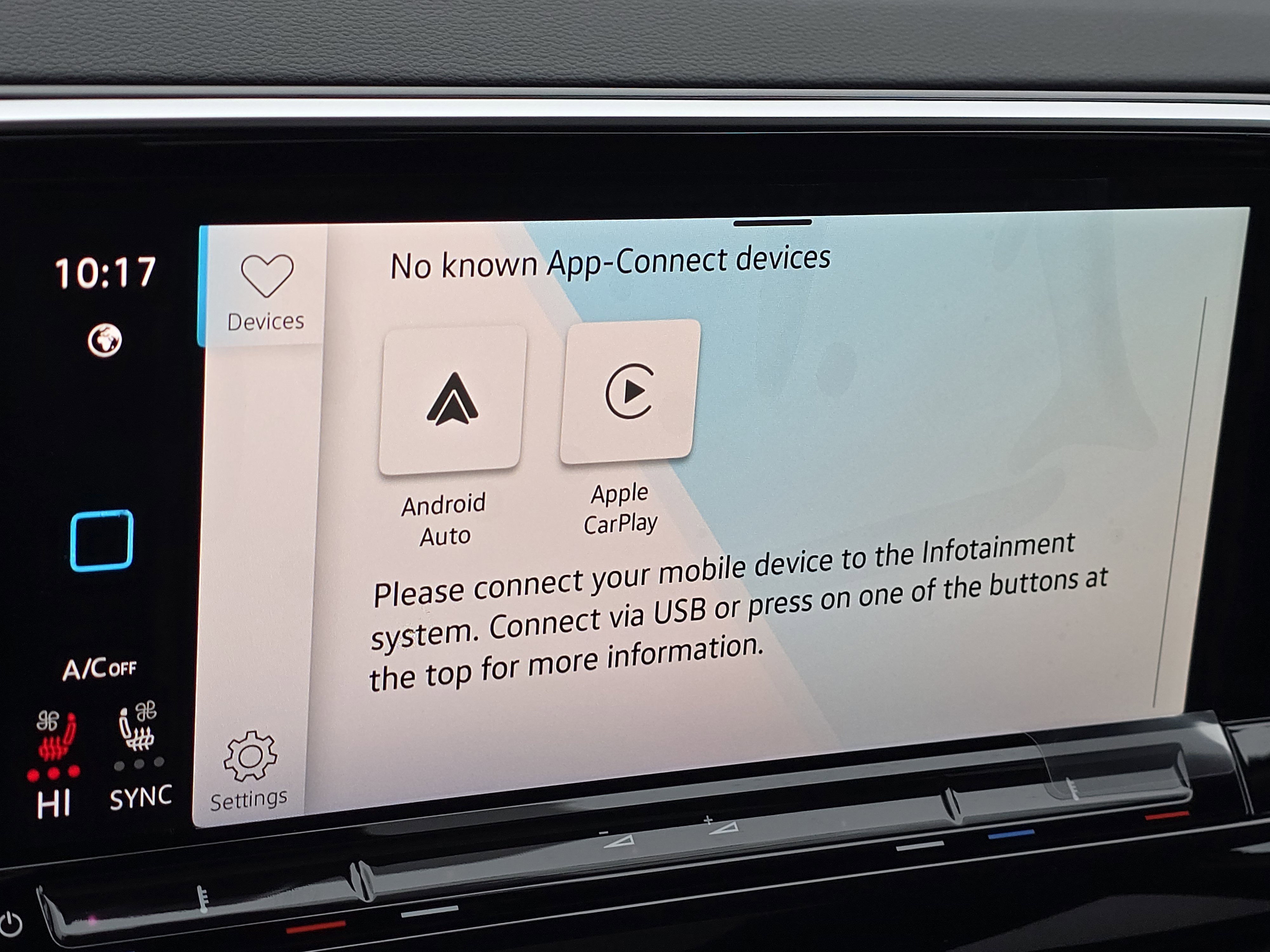 New 2026 Volkswagen Atlas SE image 10