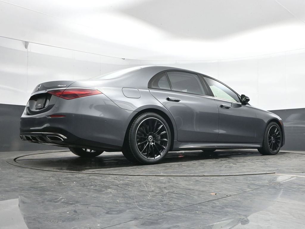 Used 2023 Mercedes-Benz S 580e 4MATIC Sedan image 38
