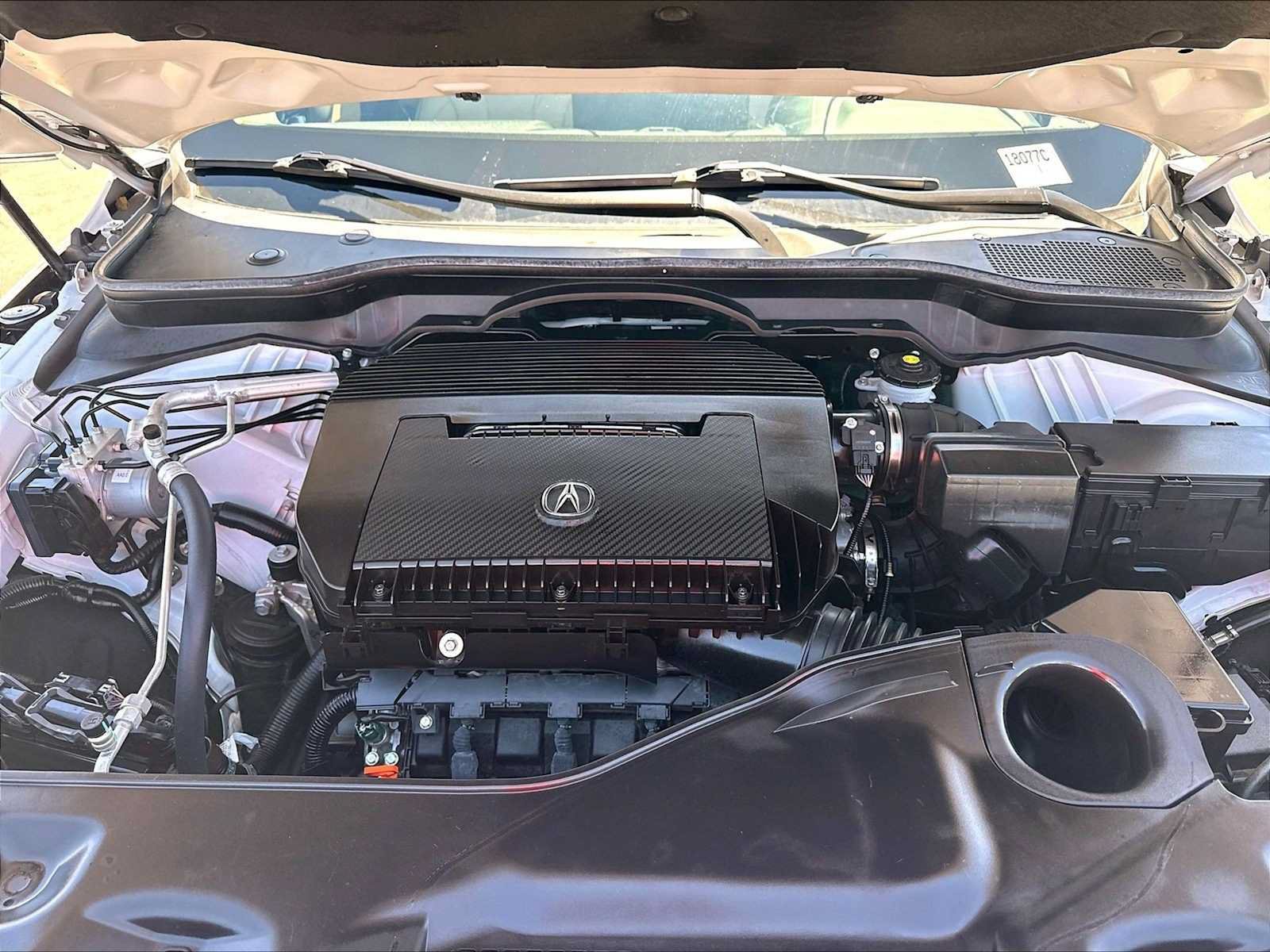 Used 2024 Acura MDX SH-AWD w/ Technology Package image 13