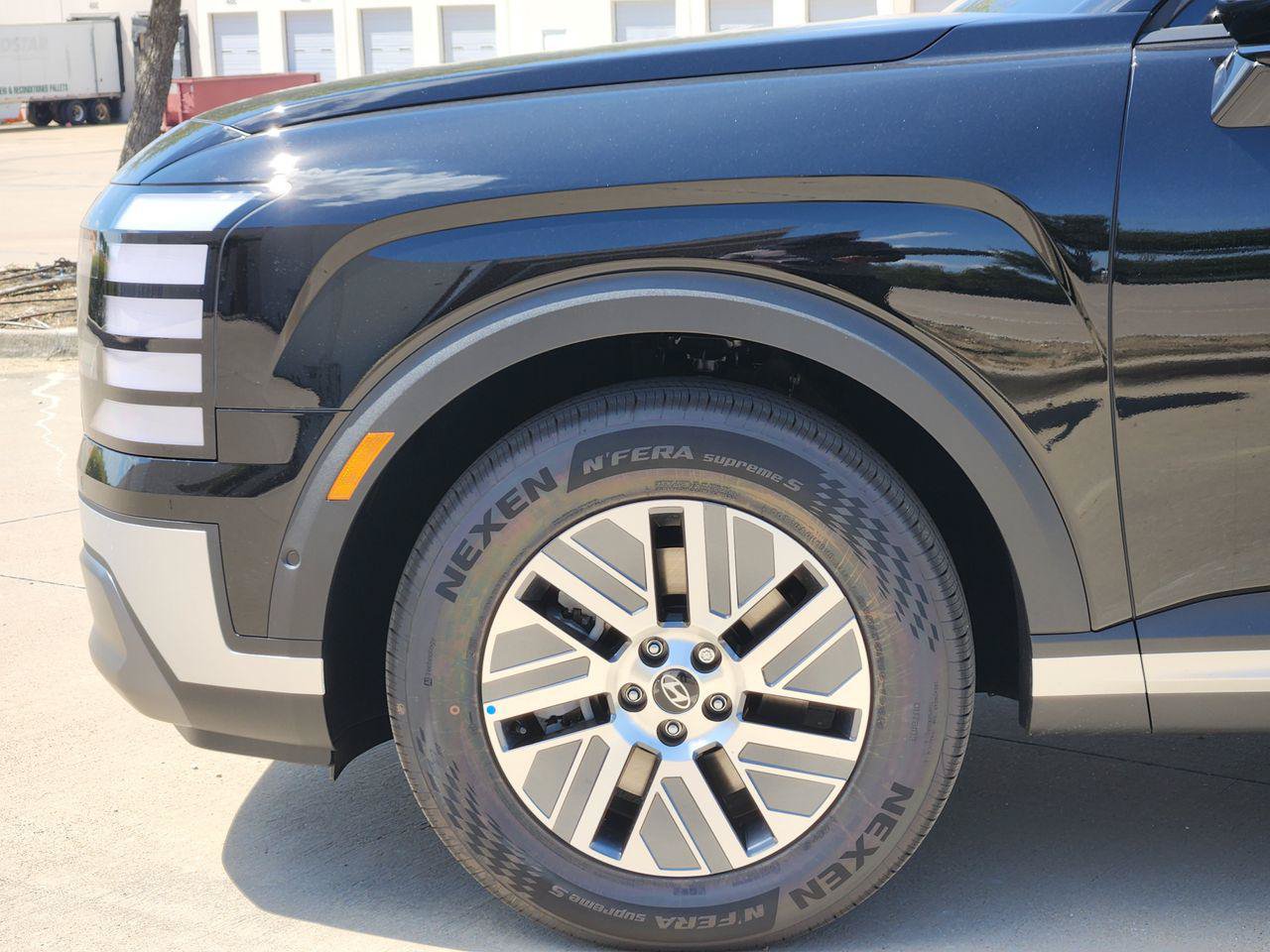 New 2027 Hyundai Palisade SEL Premium FWD image 5