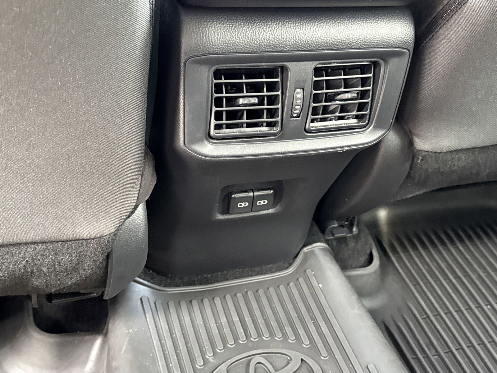 Used 2024 Toyota RAV4 XLE image 14