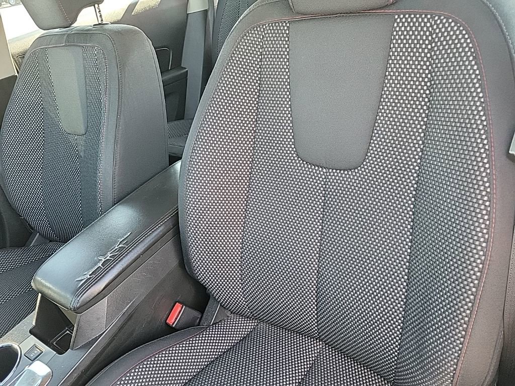 Used 2017 Chevrolet Equinox LS image 12