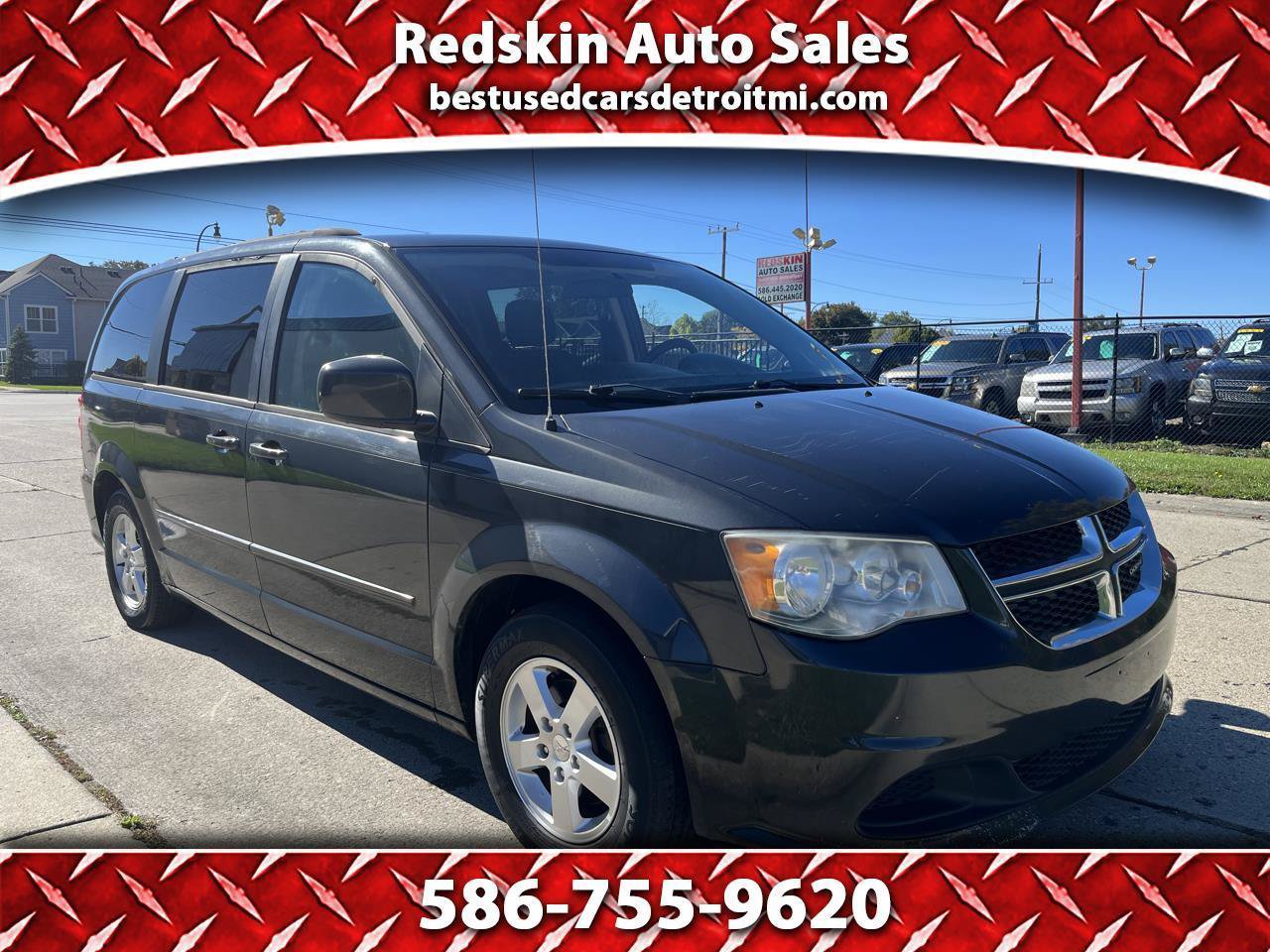 Used 2012 Dodge Grand Caravan SXT FWD image 1