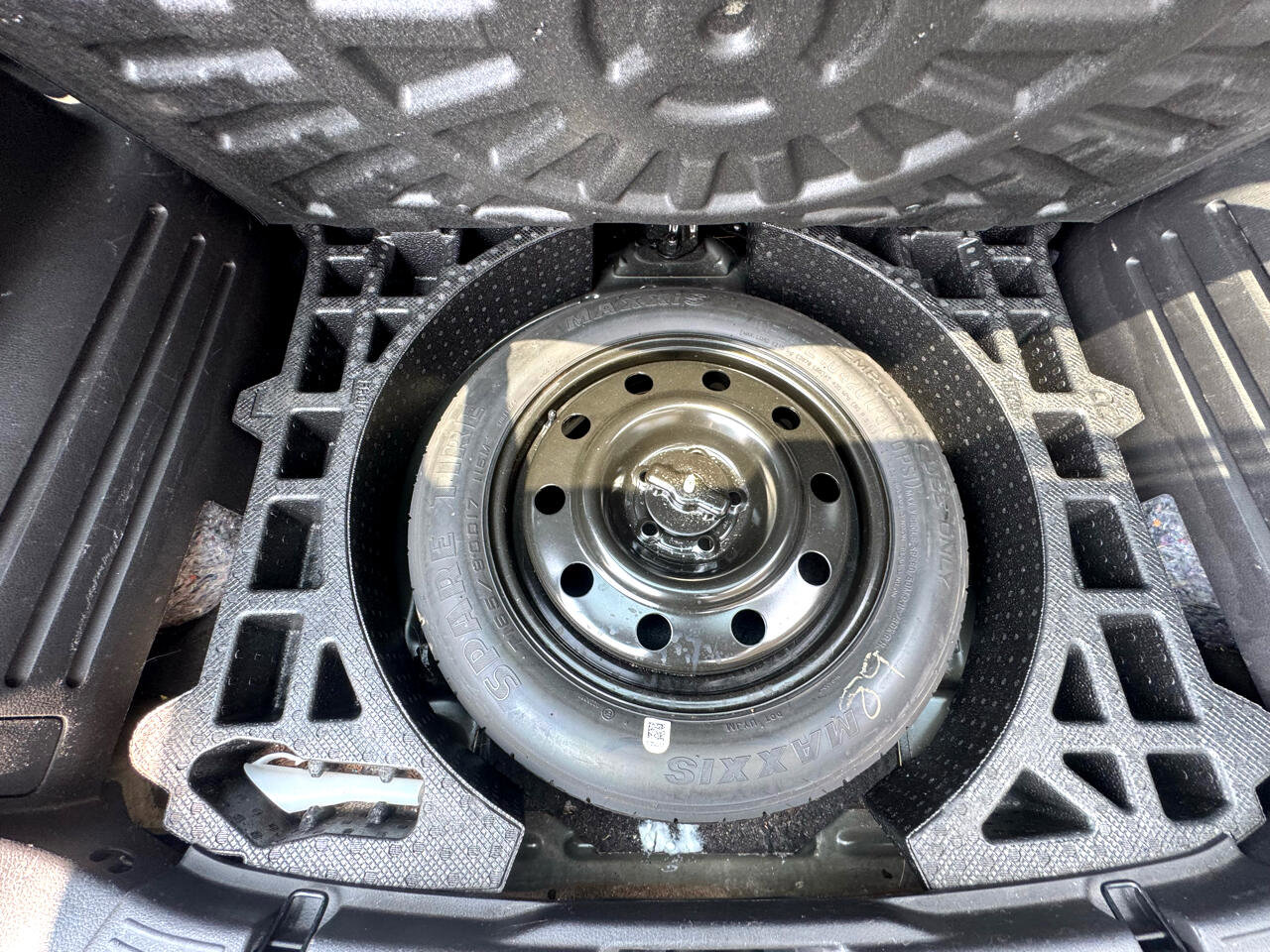 Used 2014 Ford Edge SE image 22