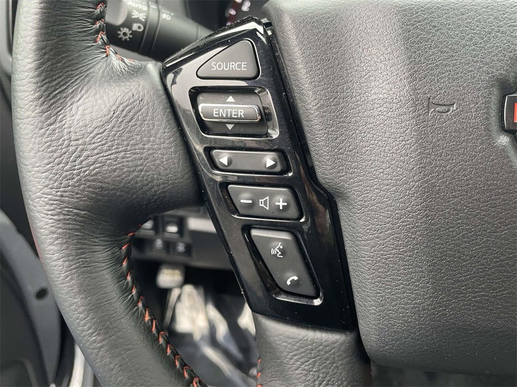 Certified 2022 Nissan Frontier PRO-4X w/ Off-Road Protection Package image 20