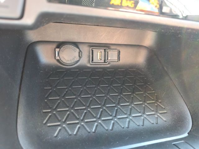 Used 2020 Toyota RAV4 XLE image 15