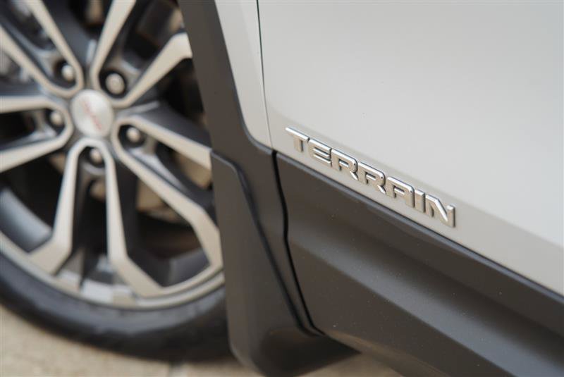 Used 2019 GMC Terrain SLT w/ Preferred Package FWD image 22