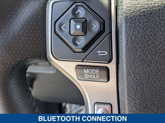 Used 2015 Toyota 4Runner SR5 AWD/4WD image 14
