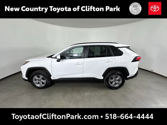 Used 2023 Toyota RAV4 XLE image 6