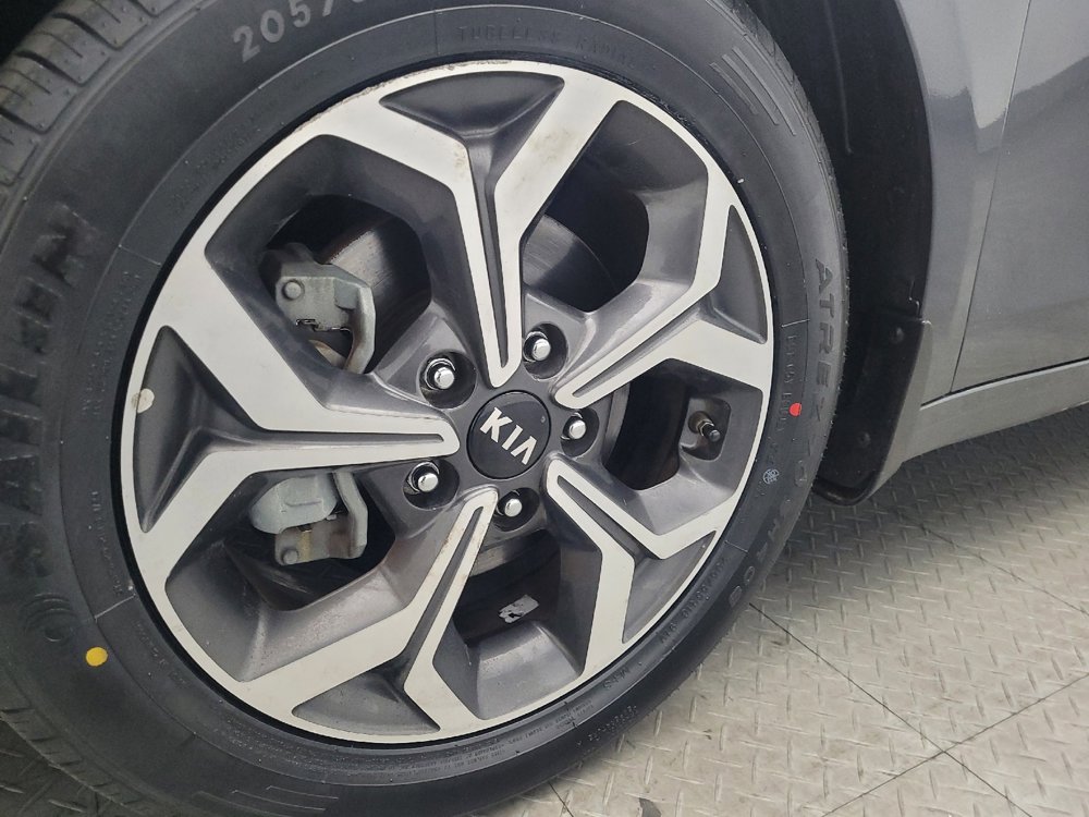 Used 2020 Kia Forte LXS image 31