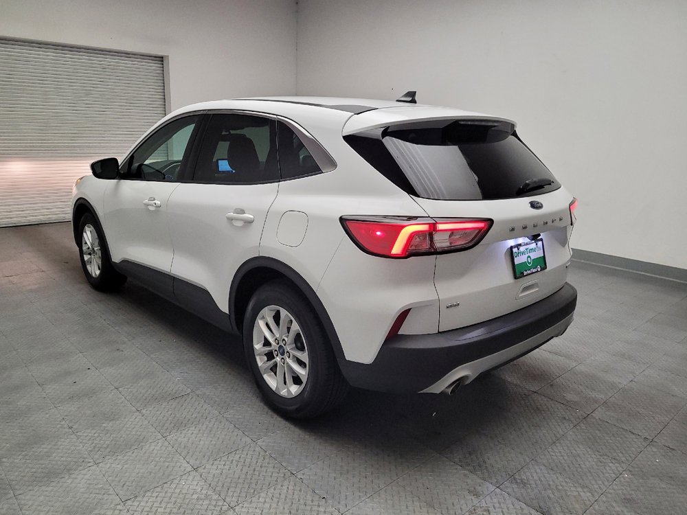 Used 2020 Ford Escape SE FWD image 5