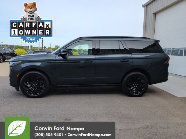 Used 2025 Lincoln Navigator Reserve w/ Jet Appearance Package AWD/4WD image 6