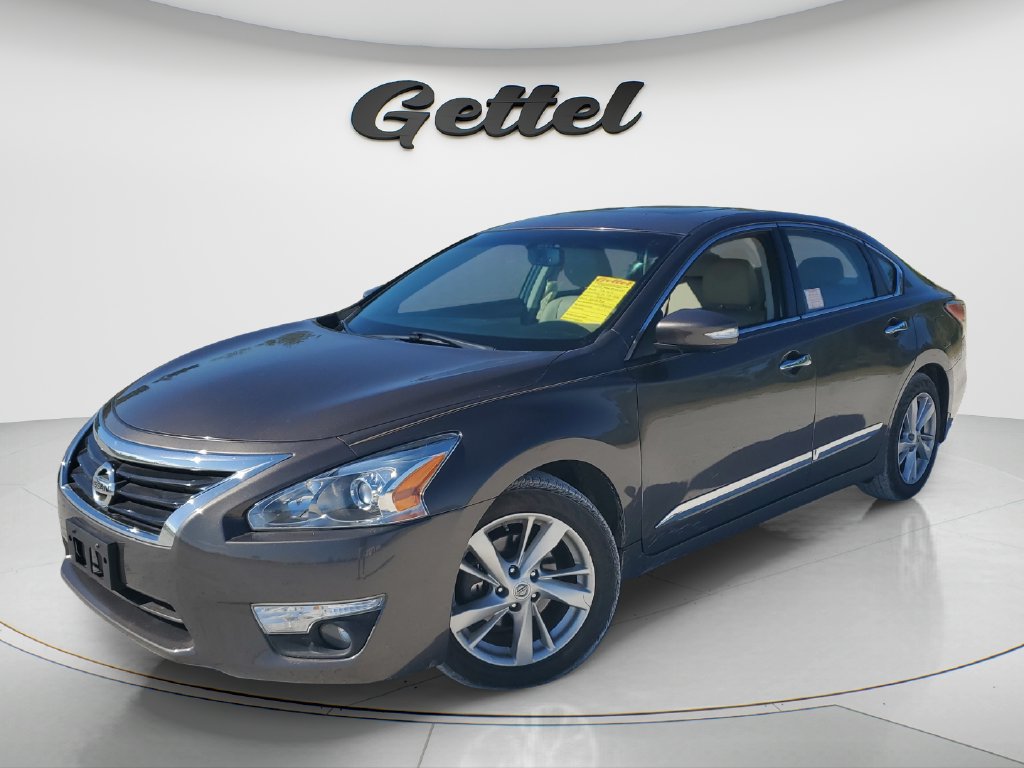 Used 2015 Nissan Altima 2.5 SL w/ Technology Package