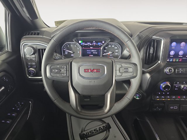 Used 2019 GMC Sierra 1500 AT4 w/ AT4 Premium Package AWD/4WD image 11